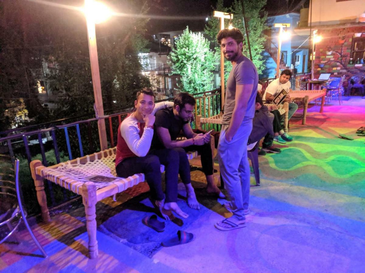 麦罗肯机 La Vaca India Mcleodganj旅舍 外观 照片